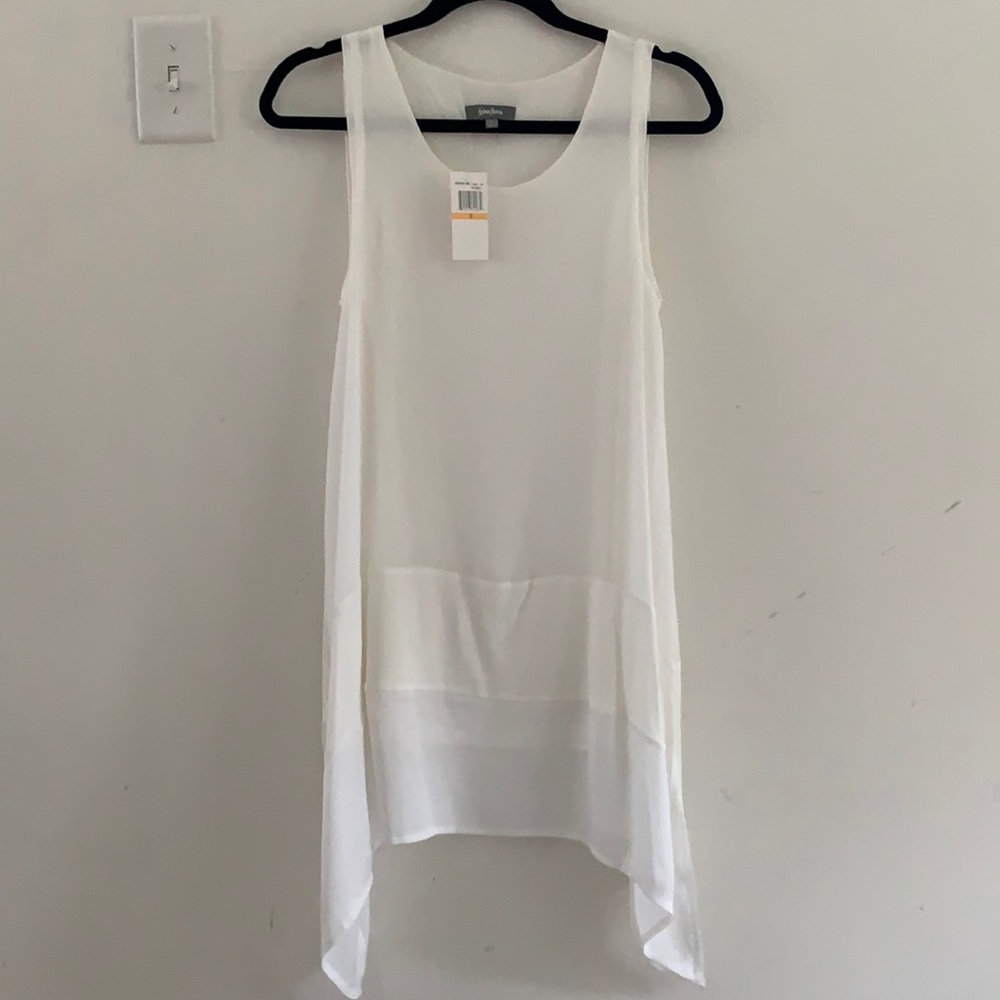 Neiman Marcus sleeveless tunic in size S